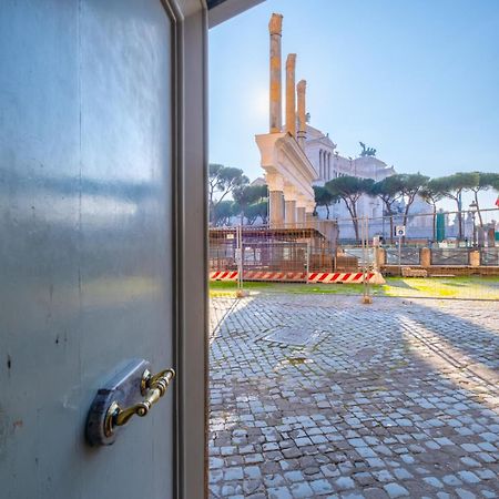 Elegant And Luxury Apartment @Altare Della Patria Rome Buitenkant foto